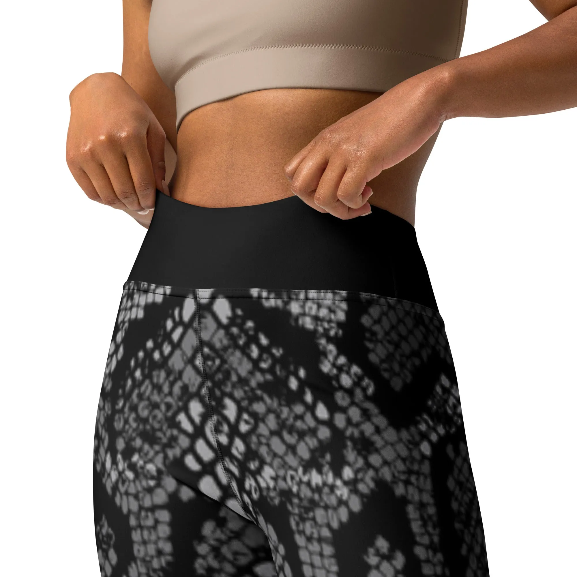 Black Snake Print Legging