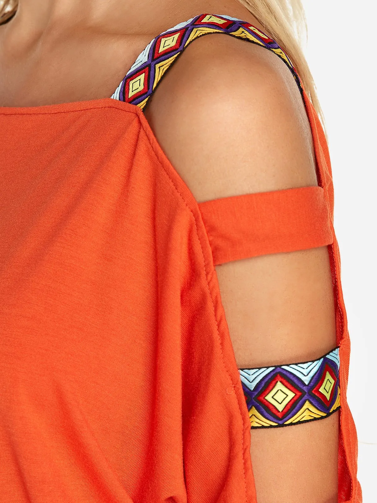 Custom Round Neck Cold Shoulder Cut Out Half Sleeve T-Shirts