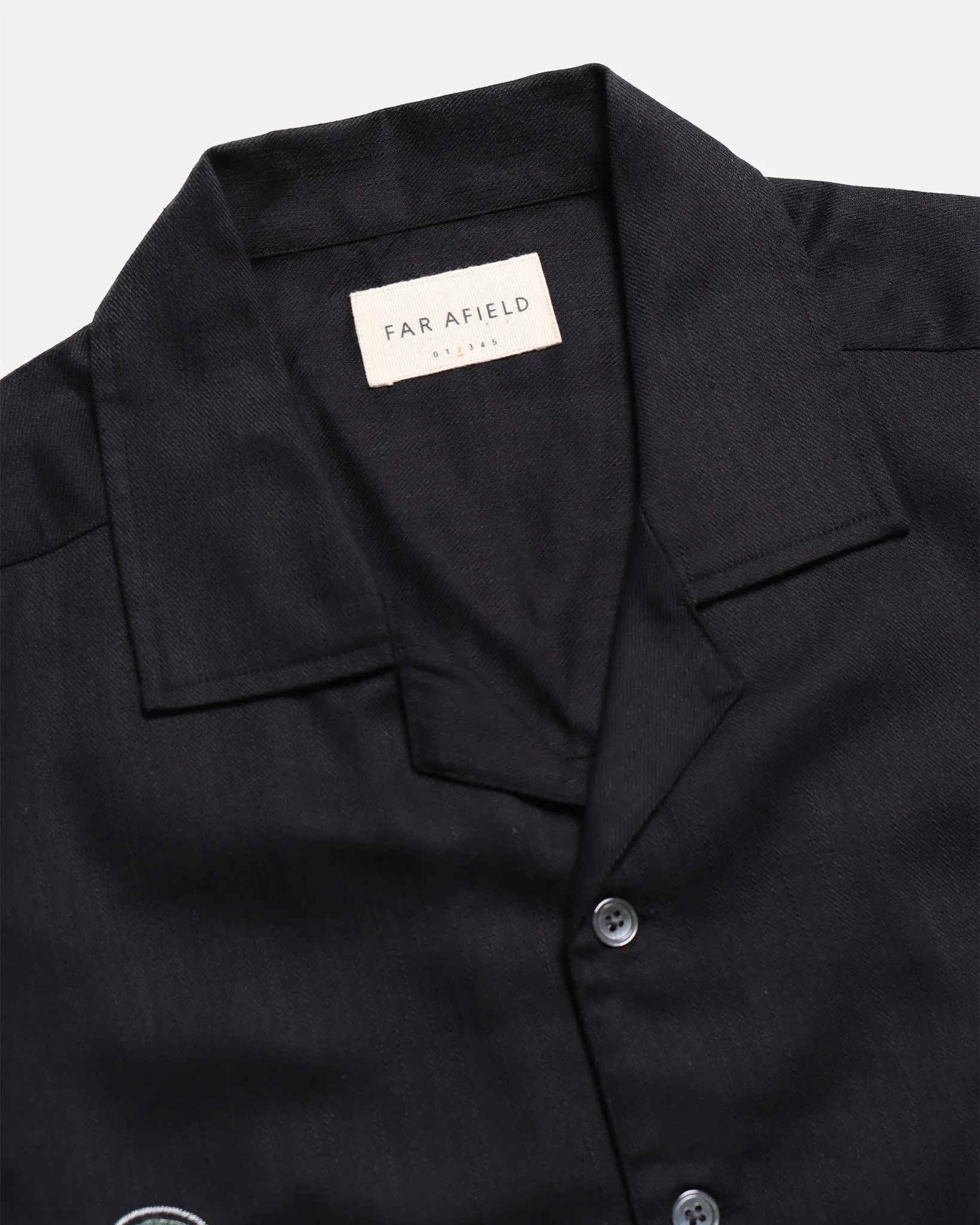 Embroidered Stachio Shirt - Black Bloom