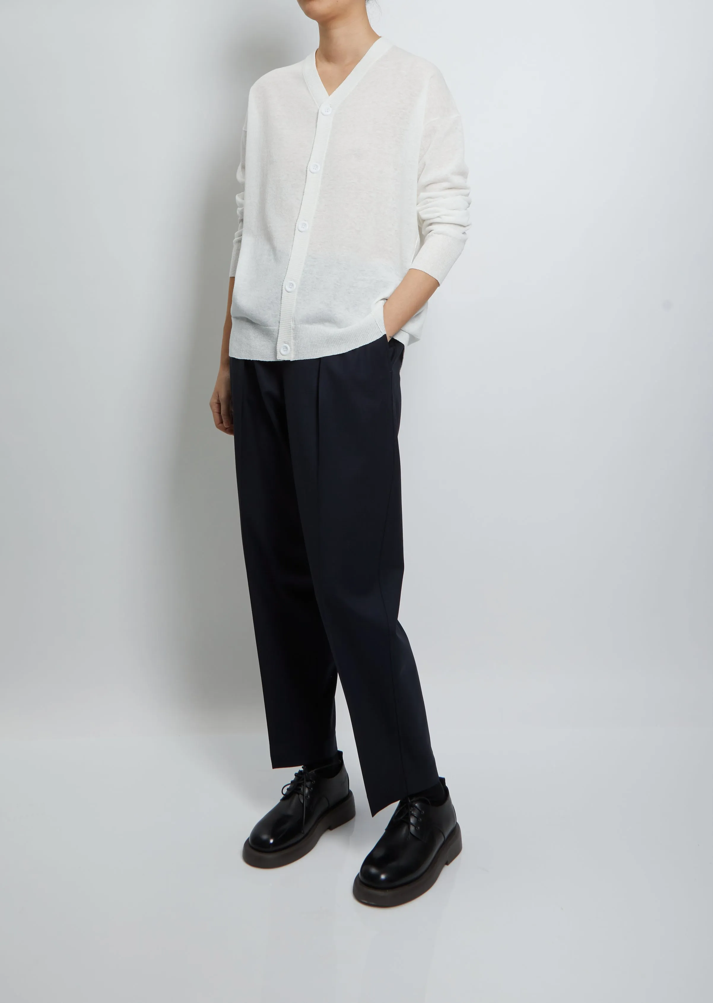 Lab Cardy — White